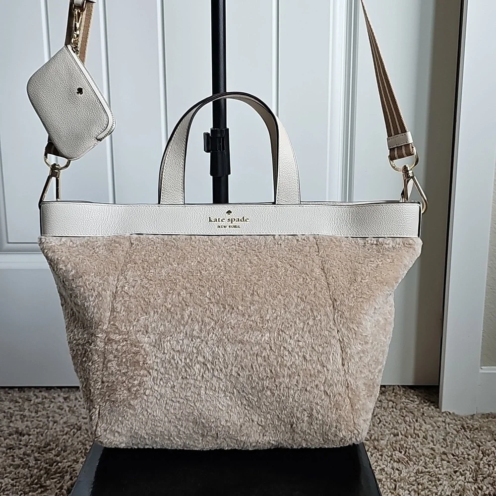 Kate Spade EUC Sherpa Satchel Coin Purse Adjustable Guitar Crossbody Strap - Picture 7 of 10